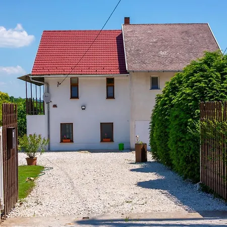 Napkelte Vendeghaz Holiday home