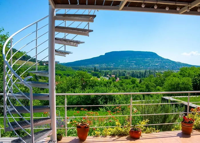 Napkelte Vendeghaz Dom wakacyjny