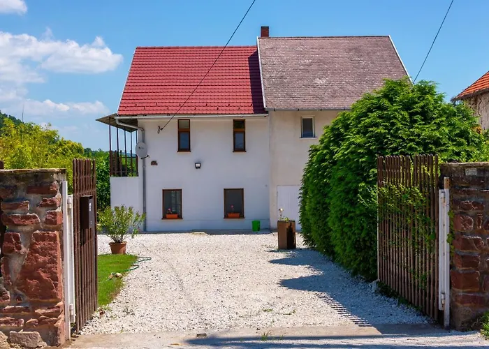 Napkelte Vendeghaz Dom wakacyjny